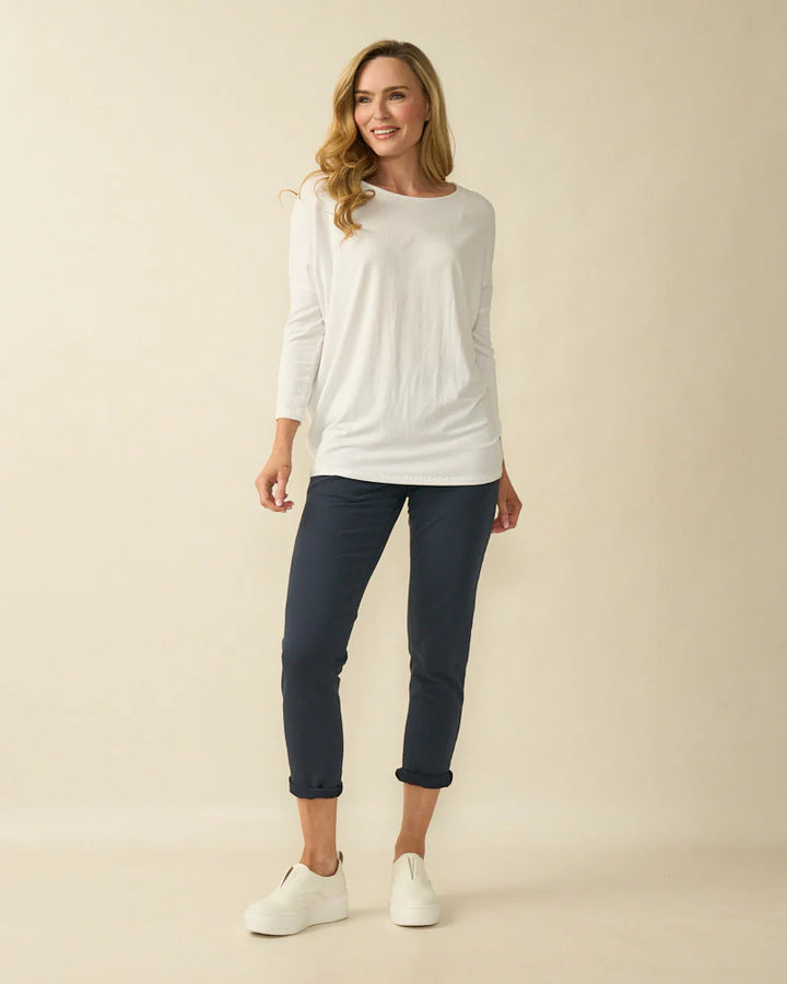 Decollage Weißes Basic Oversize-Top