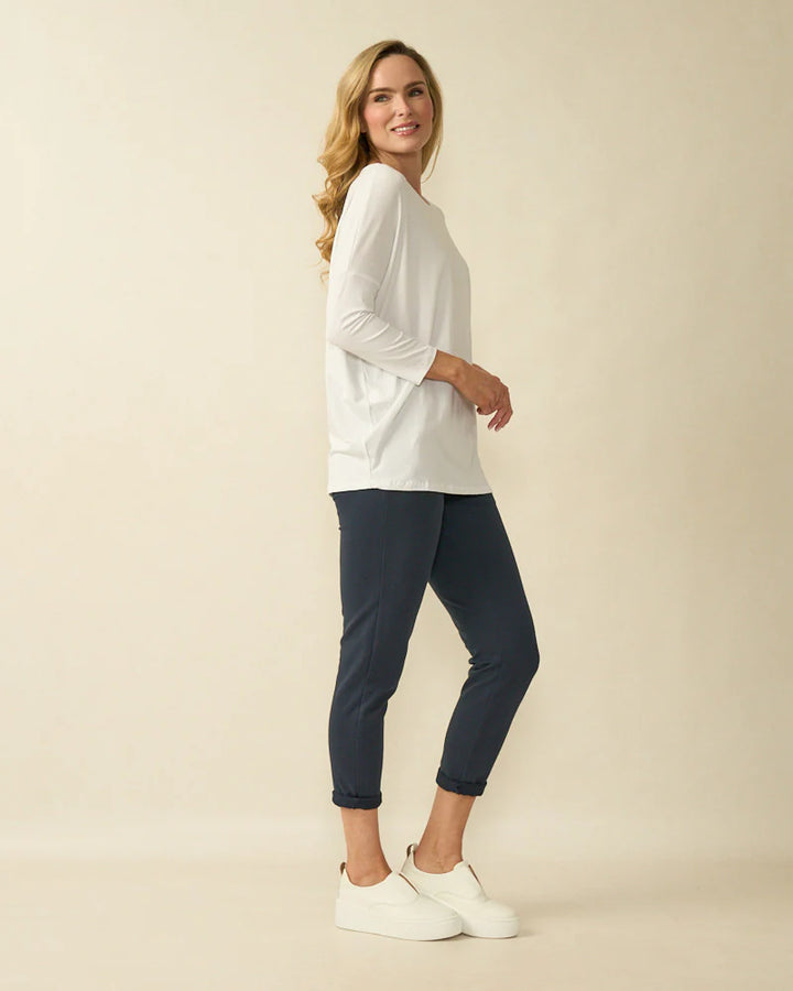 Decollage Weißes Basic Oversize-Top