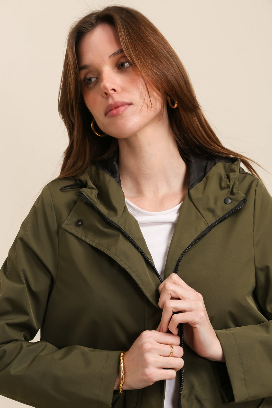 Langer, wasserdichter Parka in Khaki mit Kapuze