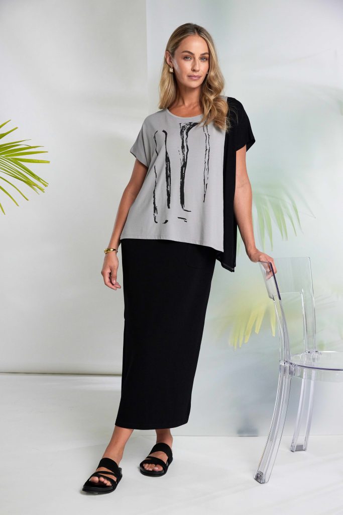 NAYA Schwarzes Basic-Jerseykleid mit Taschen