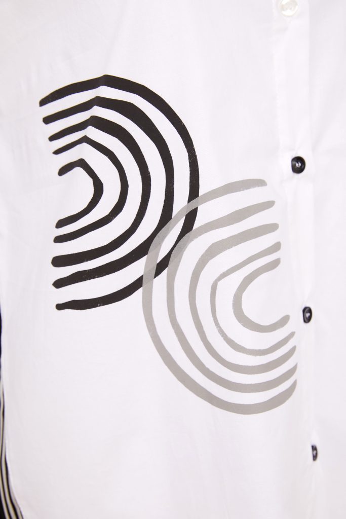 NAYA Hemd mit Streifenmuster und Platzierungsdruck