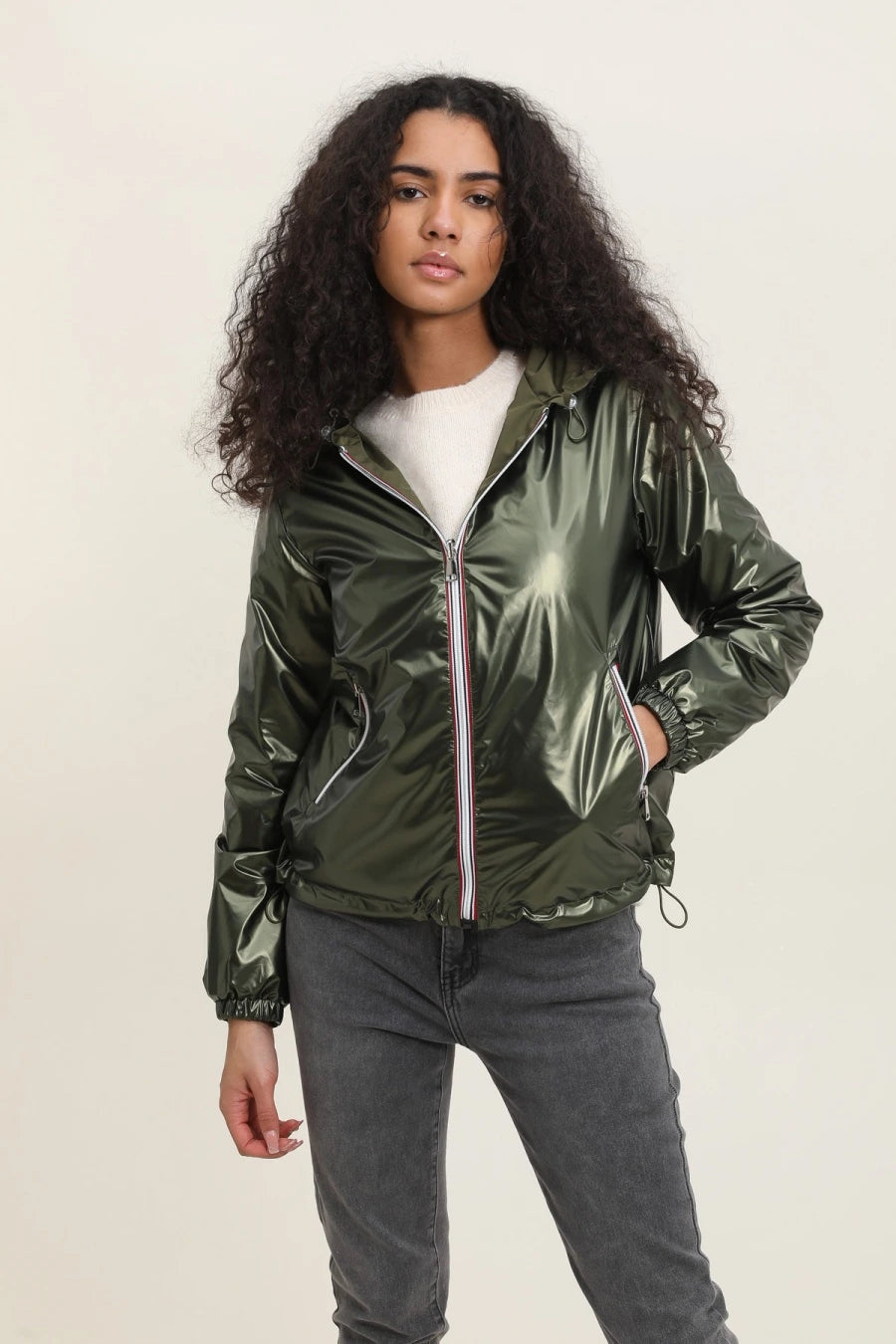 Langer, wasserdichter Parka in Khaki mit Kapuze